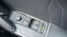CUPRA Leon 1.5 eTSI V1 5dr DSG Petrol Hatchback